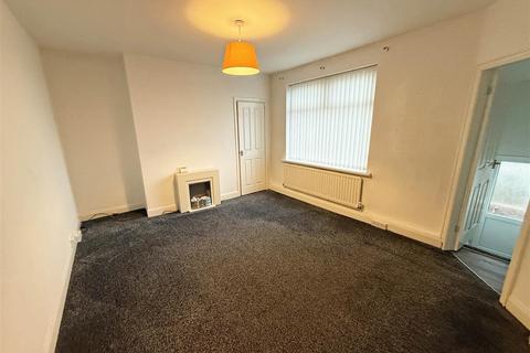 2 bedroom flat to rent, Brookland Terrace, North Shields, Tyne and Wear