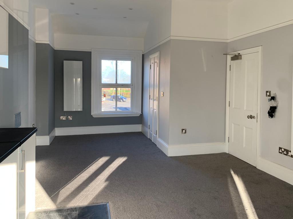 Advert Flat 1 Bedroom Lounge