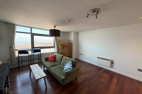 1 bedroom apartment to rent, Beetham Tower, Liverpool, L3