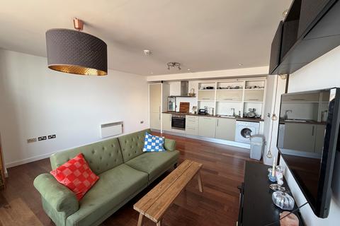 1 bedroom apartment to rent, Beetham Tower, Liverpool, L3