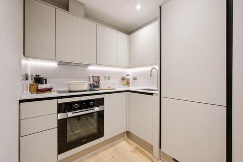 1 bedroom flat to rent, Baker Street, London NW1
