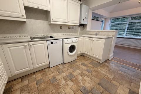 3 bedroom bungalow to rent, Lowes Rise, Durham, DH1