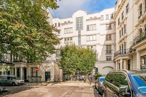 2 bedroom flat to rent, Kensington Garden Square, Bayswater, London, W2