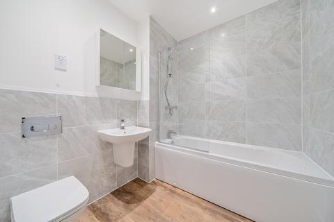 4 bedroom detached house to rent, Wheatley Carr, Nelson, BB9