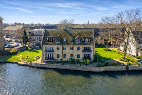 undefined, Bridgefoot, St. Ives, Cambridgeshire, PE27