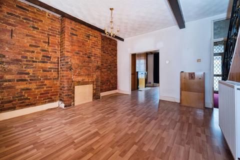 2 bedroom terraced house for sale, Market Street, Eastleigh