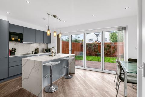 2 bedroom semi-detached house for sale, Lloyd Place, Ware SG12