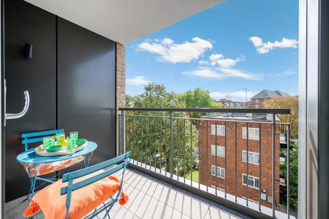 1 bedroom apartment to rent, Wyvil Road, Vuaxhall, London, SW8