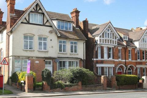 undefined, Flat 6 Emma Court, 142 Maidstone Road, Rochester, Kent, ME1 3EA