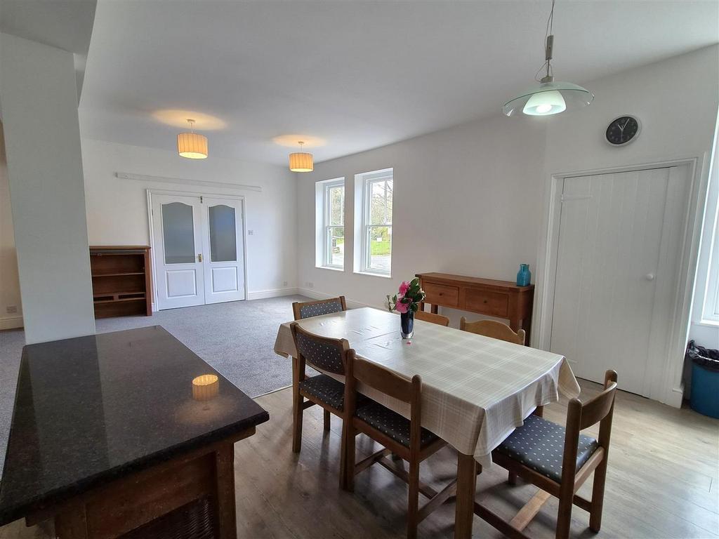Ground floor Living room
