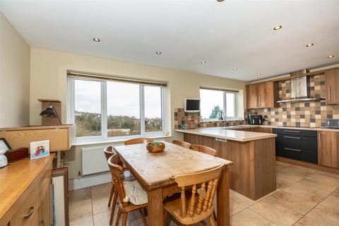 3 bedroom detached house for sale, Lon Mafon, Sketty, Swansea