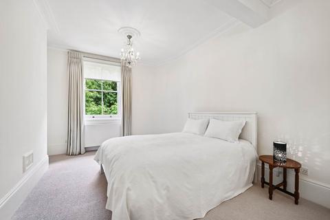 1 bedroom flat to rent, Ennismore Gardens, Knightsbridge SW7