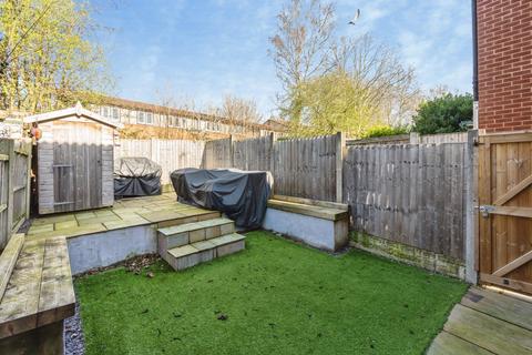 2 bedroom end of terrace house for sale, Dove Close, WARRINGTON, Cheshire, WA3
