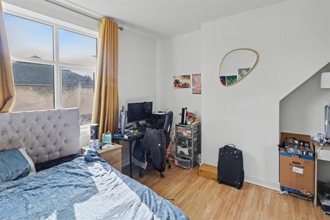 undefined, HMO at Claridge Road, Hartshill, Stoke on Trent