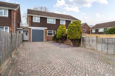 Glenbrook Walk, Hampshire PO14