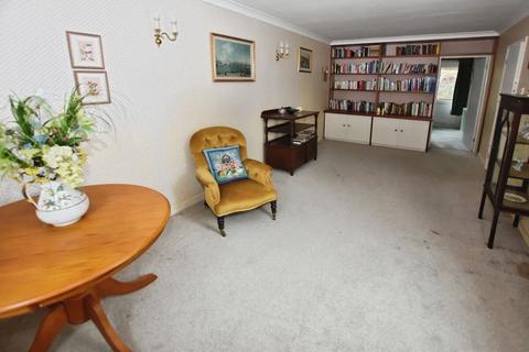 4 bedroom detached house for sale, Courtenay Gardens, Wolborough Hill, NEWTON ABBOT, Devon.