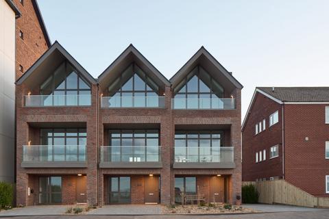 undefined, Four-Bedroom Luxury Beachfront Townhouses with Sea Views in Sheringham