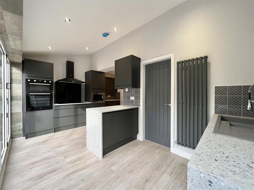 Kitchen Aspect 4