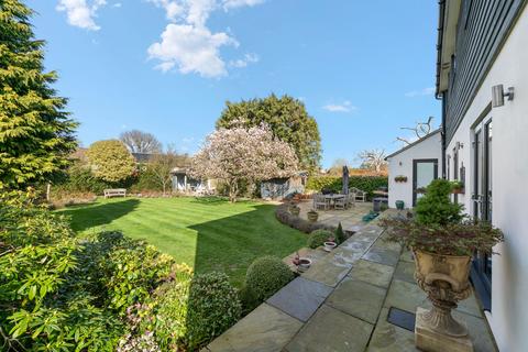 5 bedroom detached house for sale, Keswick Road, Great Bookham, KT23