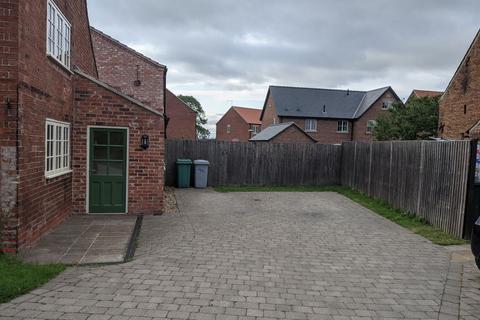 undefined, Low Street, Newark NG23