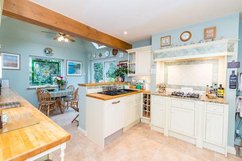 4 bedroom detached bungalow for sale, Cresta Gardens, West Parley, Ferndown, BH22