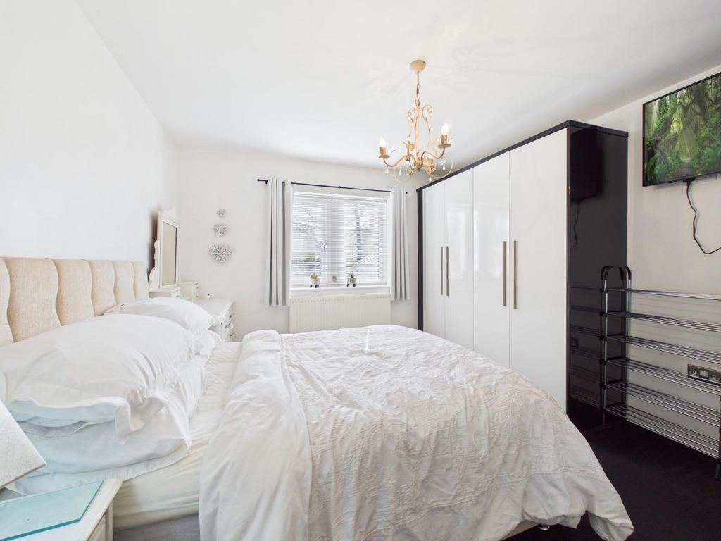 CAM04899 G0-PR0303-STILL021.jpg