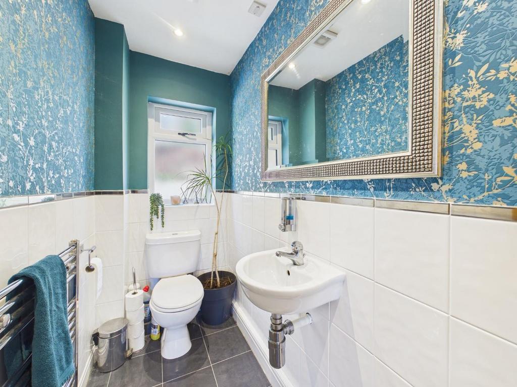 CAM04899 G0-PR0303-STILL018.jpg