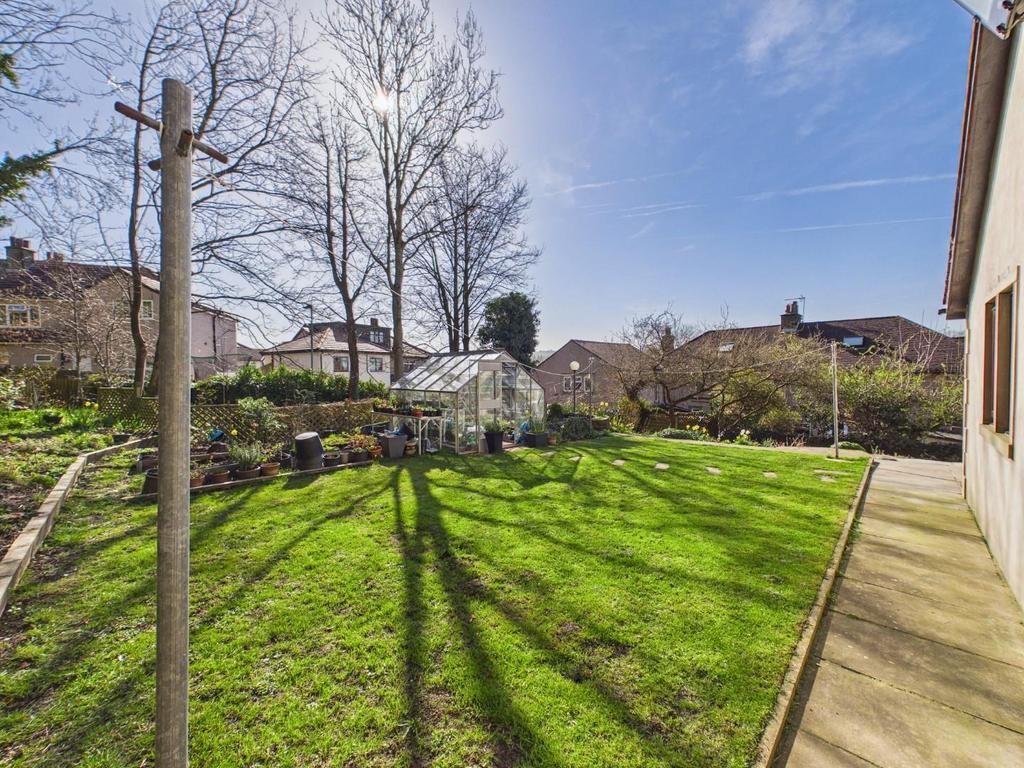 CAM04899 G0-PR0303-STILL028.jpg