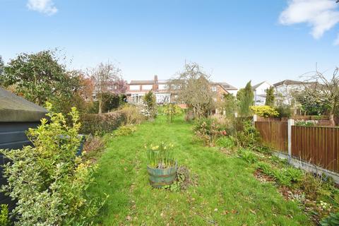 4 bedroom semi-detached house for sale, Crown Road, Billericay