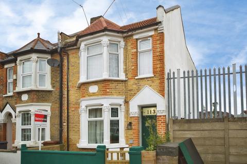 Brookscroft Road, London, E17
