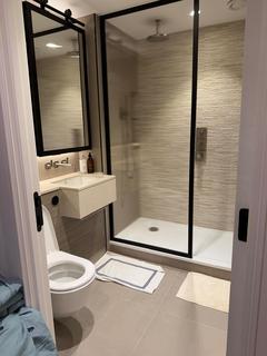 2 bedroom apartment to rent, Palmer Road, London SW11