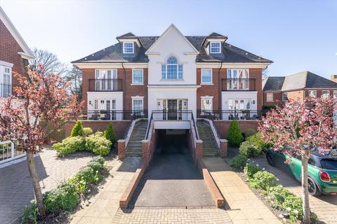 undefined, White Lion Gate, Cobham, Surrey, KT11