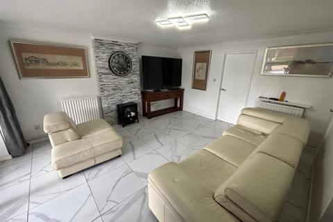 undefined, Peveril Bank, Dawley Bank, Telford, Shropshire, TF4