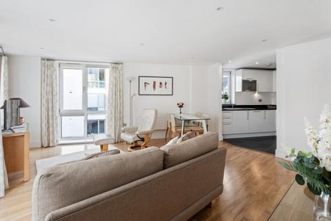2 bedroom apartment to rent, Grant House
