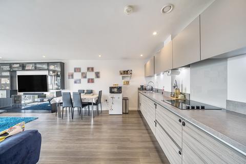 3 bedroom apartment to rent, Denyer Walk, SOUTHAMPTON