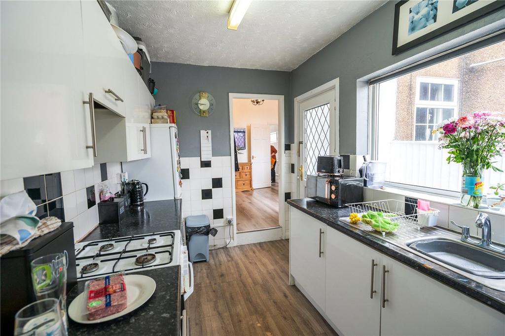 Kitchen (2)