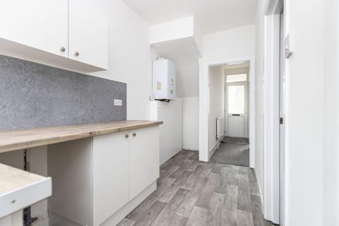 1 bedroom flat for sale, Kinson Road, Bournemouth, BH10 4AN