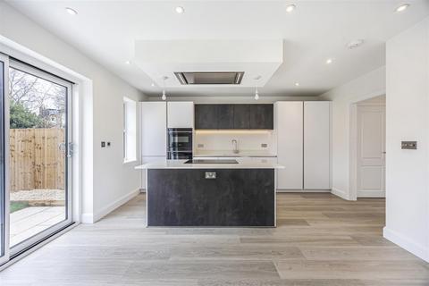 undefined, London Road, Charlton Kings, Cheltenham