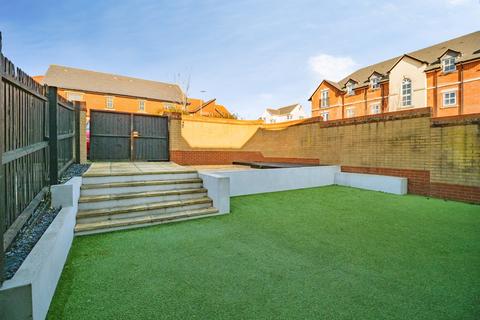 3 bedroom end of terrace house for sale, Sedge Place, Weymouth