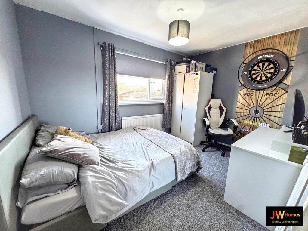 Bedroom 2 (27)