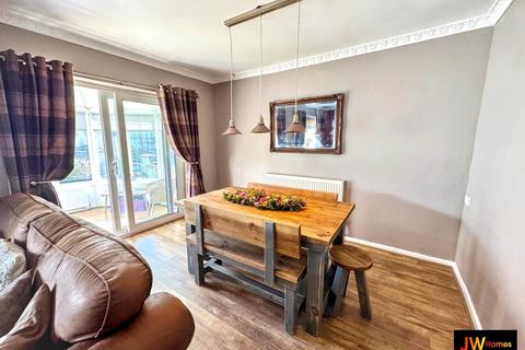undefined, Cefn Court, Newbridge NP11