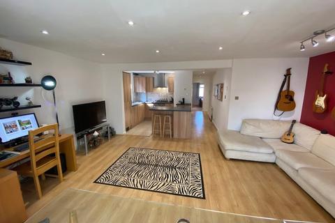 2 bedroom apartment for sale, Park Road, Camberley, GU15