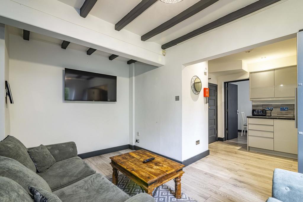 Open Plan Living/Kitchen