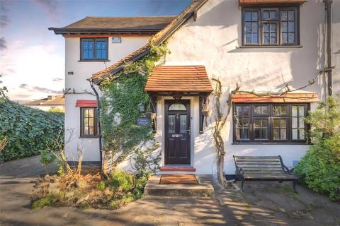 undefined, Chantry Road, Harrow, HA3