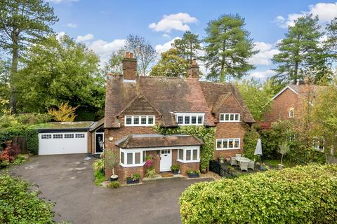 undefined, Drews Park, Beaconsfield, HP9