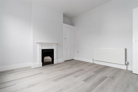 undefined, 94 Mill Hill Road W3