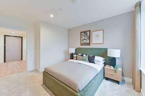 3 bedroom flat for sale, Kidbrooke Village, Kidbrooke SE3