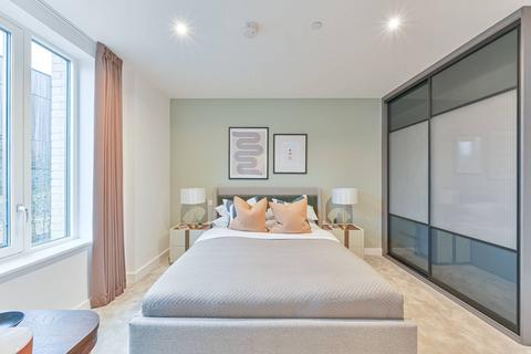 2 bedroom flat for sale, Kidbrooke Village, Kidbrooke SE3
