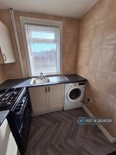 2 bedroom terraced house to rent, Deal St, Bolton, BL3