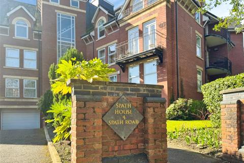 2 bedroom flat to rent, Spath Road, West Didsbury, Manchester, M20
